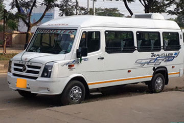 17 Seater Tempo Traveller Service in Amritsar